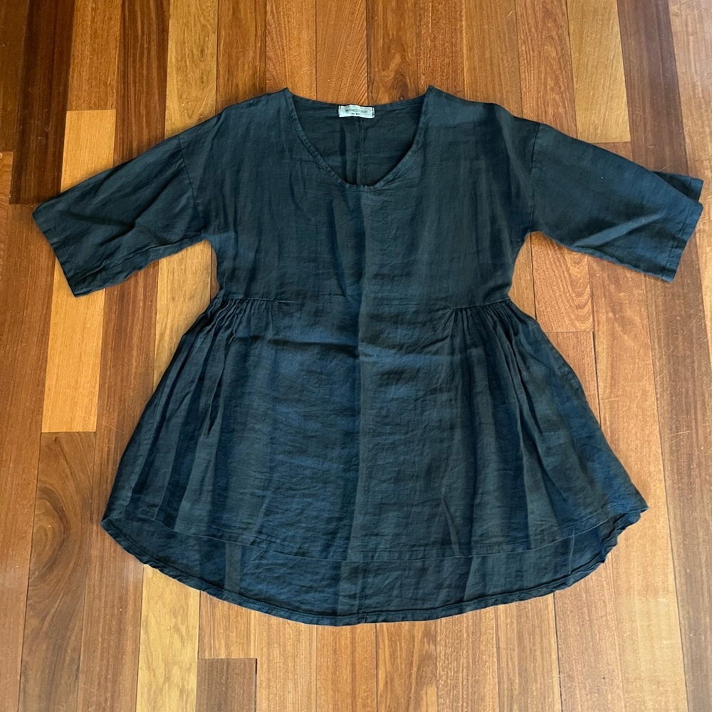 New Italian fine linen black asymmetrical skirted tunic retail $495 sz S/M